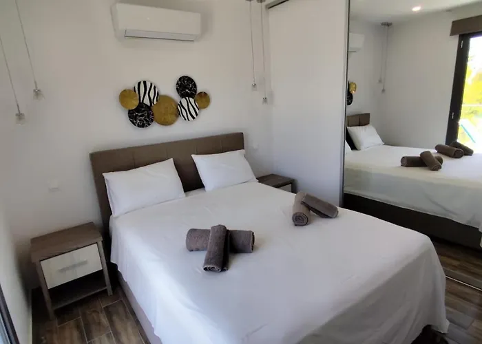 Kato Paphos 1Br Near Paphos Harbour/Beach/Sea