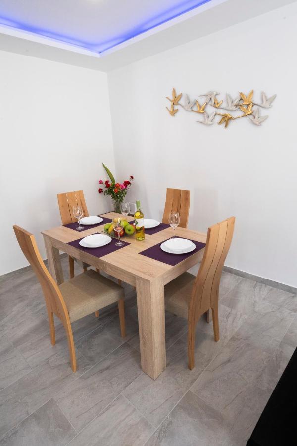 Kato 1br Near Harbour/beach/sea Appartement Paphos