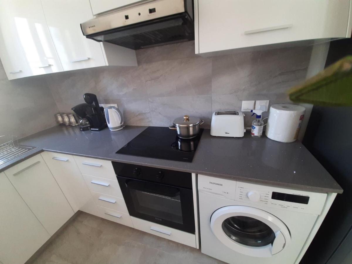 Kato 1br Near Harbour/beach/sea Appartement Paphos